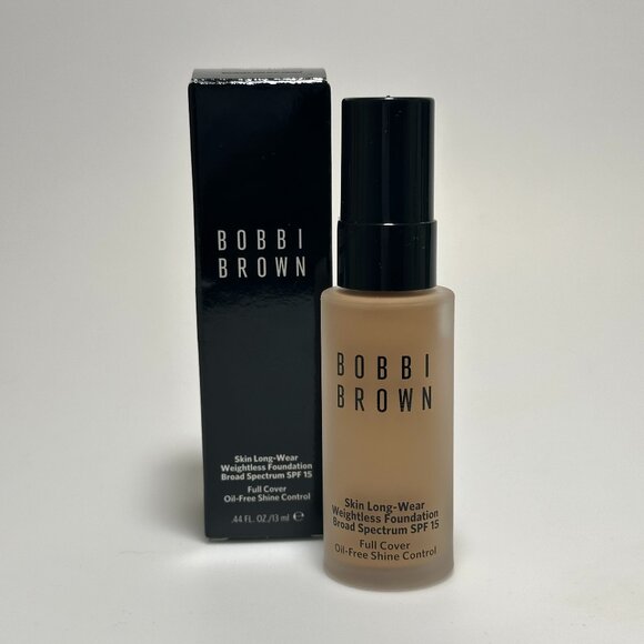 Bobbi Brown Skin Longwear Weightless Foundation SPF 15: Natural Tan W-054 0.44oz - Picture 1 of 3